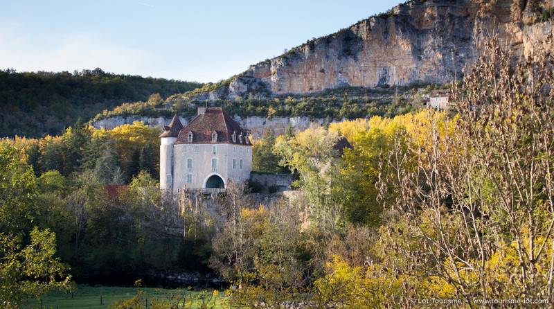 Château de Génies dans la vallée du Célé © Lot Tourisme C. Novello 