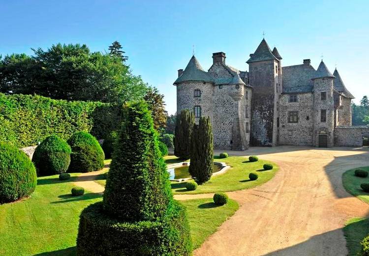 La route historique des châteaux d'Auvergne