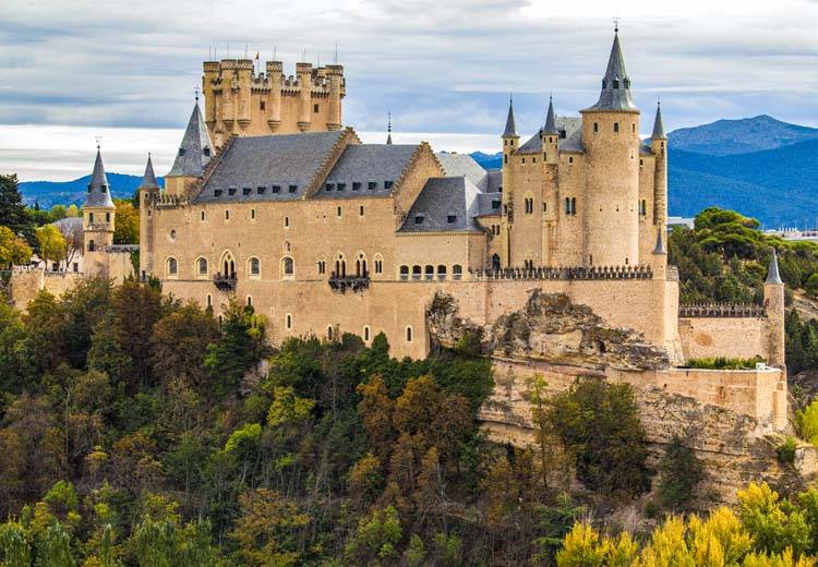 J'achète un château en Espagne : aux origines de cette expression !