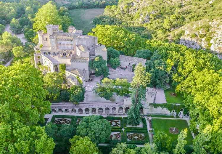 Rocher Mistral : immersion au coeur du plus ancien château de Provence 