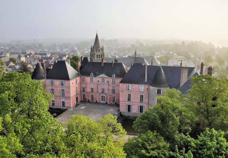 6 châteaux à visiter en famille autour de Paris