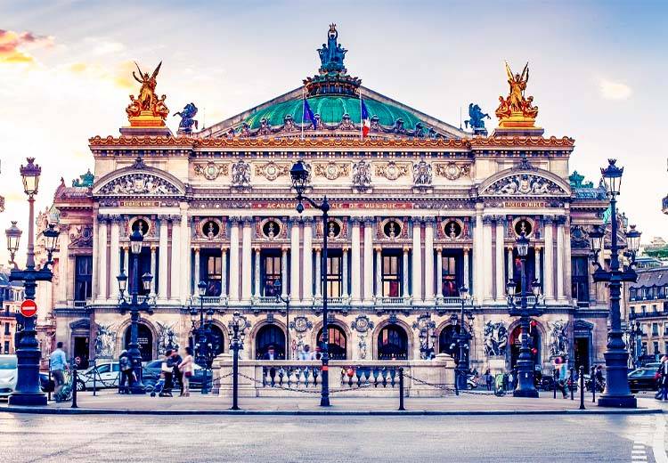 Les salles de l'Opéra de Paris